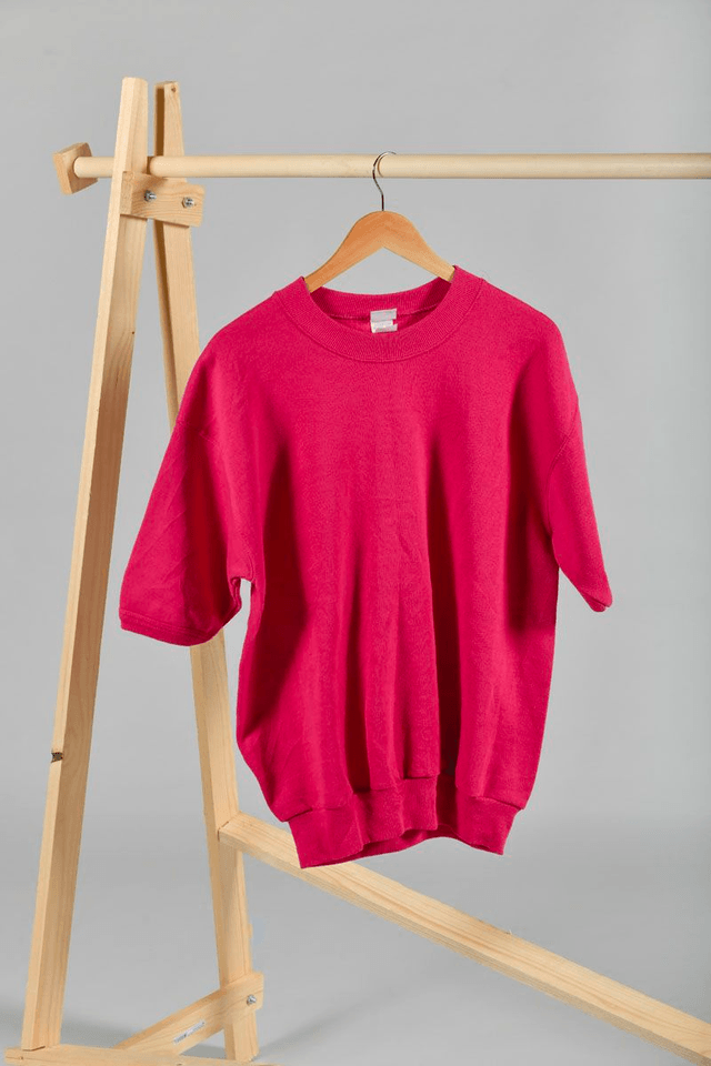 Sweat rose manche courte seconde main sérigraphié – Œuvre montagne pantin
