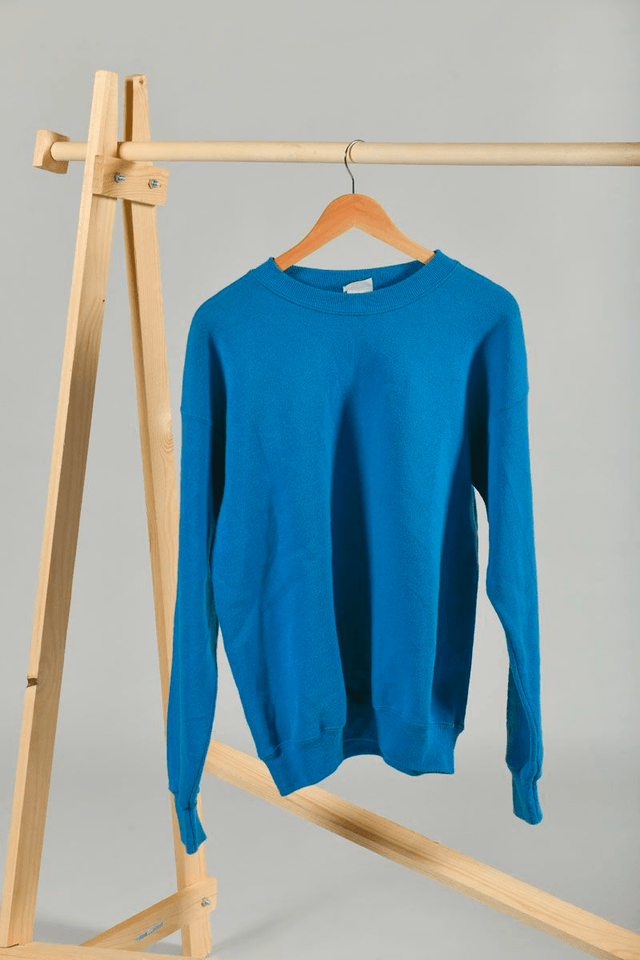 Sweat bleu LEE seconde main sérigraphié – Œuvre main en sablier