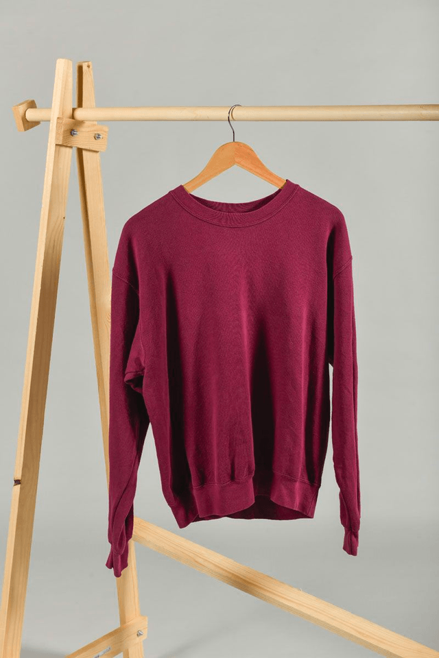 Sweat bordeaux Fruit of the loom seconde main sérigraphié – Œuvre montagne pantin