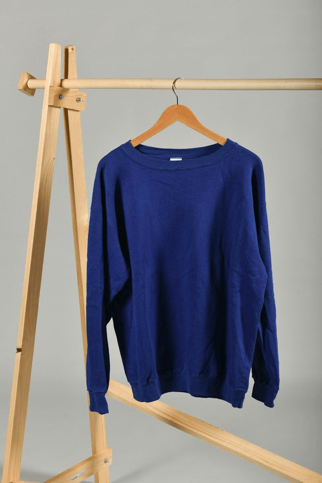 Sweat bleu marine World seconde main sérigraphié – Œuvre main en sablier